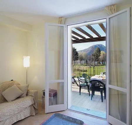 Budget Village - Porto Letizia Porlezza