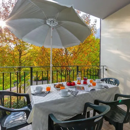 Budget Village - Porto Letizia Apartmanhotel Porlezza