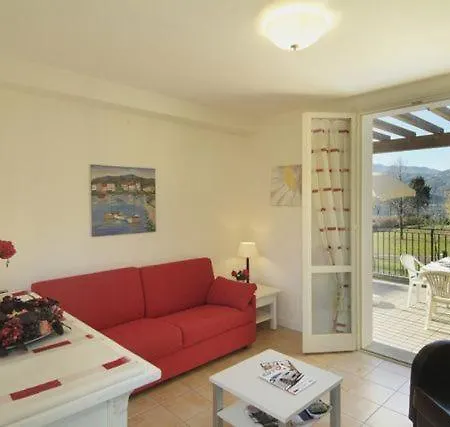 Hotel apartamentowy Budget Village - Porto Letizia