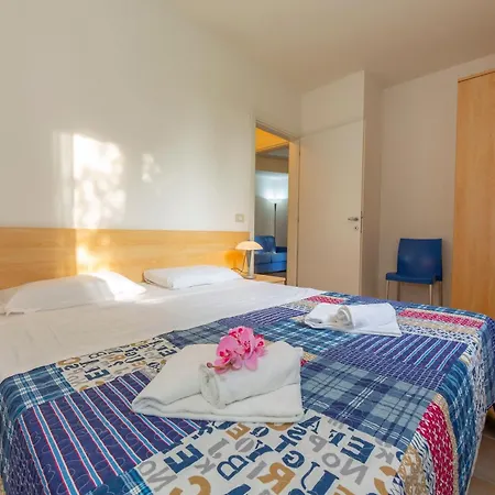 Budget Village - Porto Letizia Hotel apartamentowy 2*