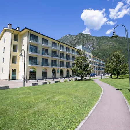 Hotel apartamentowy Budget Village - Porto Letizia 2*