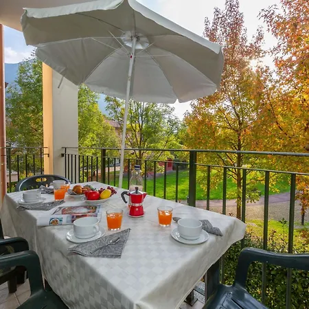 Hotel apartamentowy Budget Village - Porto Letizia Porlezza