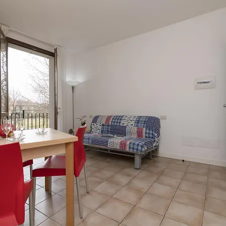 Appart hôtel Budget Village - Porto Letizia Porlezza