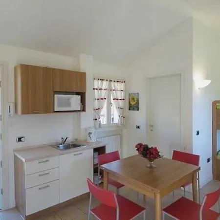 Budget Village - Porto Letizia Hotel apartamentowy
