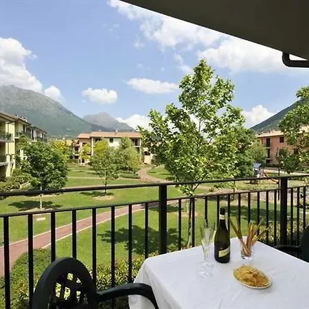 Hotel apartamentowy Budget Village - Porto Letizia 2*