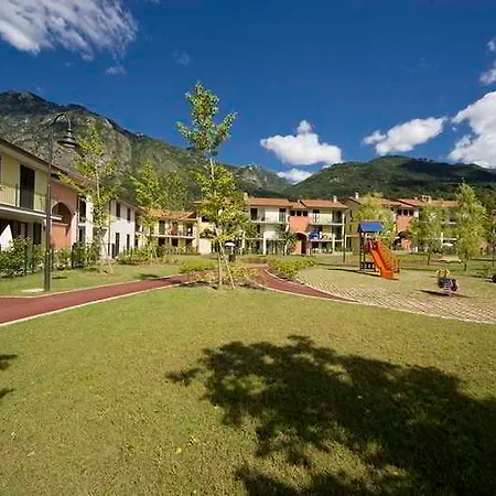 Budget Village - Porto Letizia