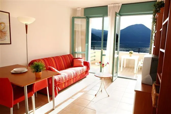 Budget Village - Porto Letizia Porlezza